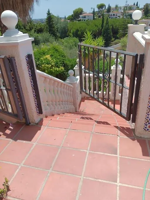 Casa Hermosa Mijas- 7 Bedroom Villa-Sleeps 14 Málaga
